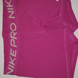 COPY - Nike Pro shorts